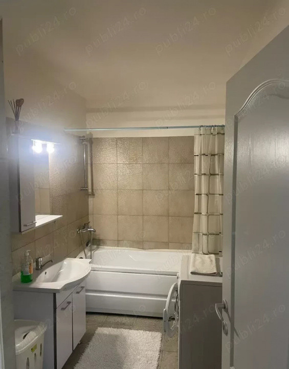 Apartament decomandat, 2 camere, 57mp cu parcare inclusa in pret ,