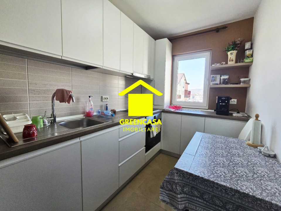 Apartament de 2 camere, Florești-Str. Cetății | Etaj 3/3 + mansardă 