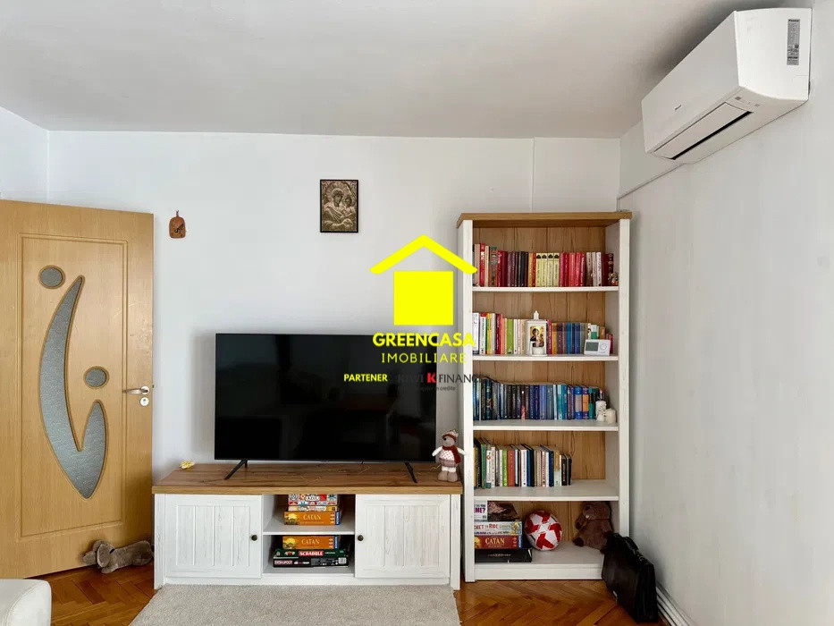 Apartament 3 camere decomandate, 2 bai, 72mp total, zona Gheorgheni