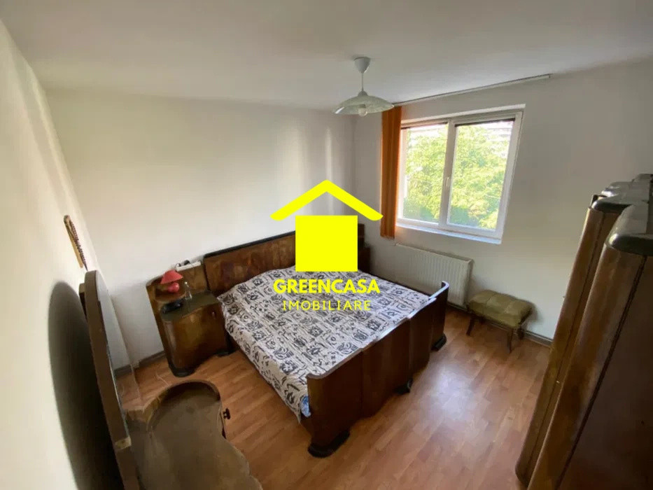 Vand apartament 2 camere, 54mp, decomandat, Manastur