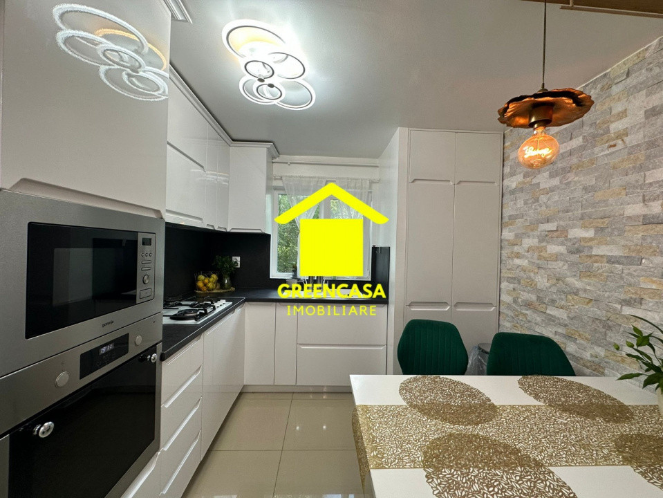 Apartament 3 camere decomandate complet renovat, parter, 64 mp + balcon + boxă