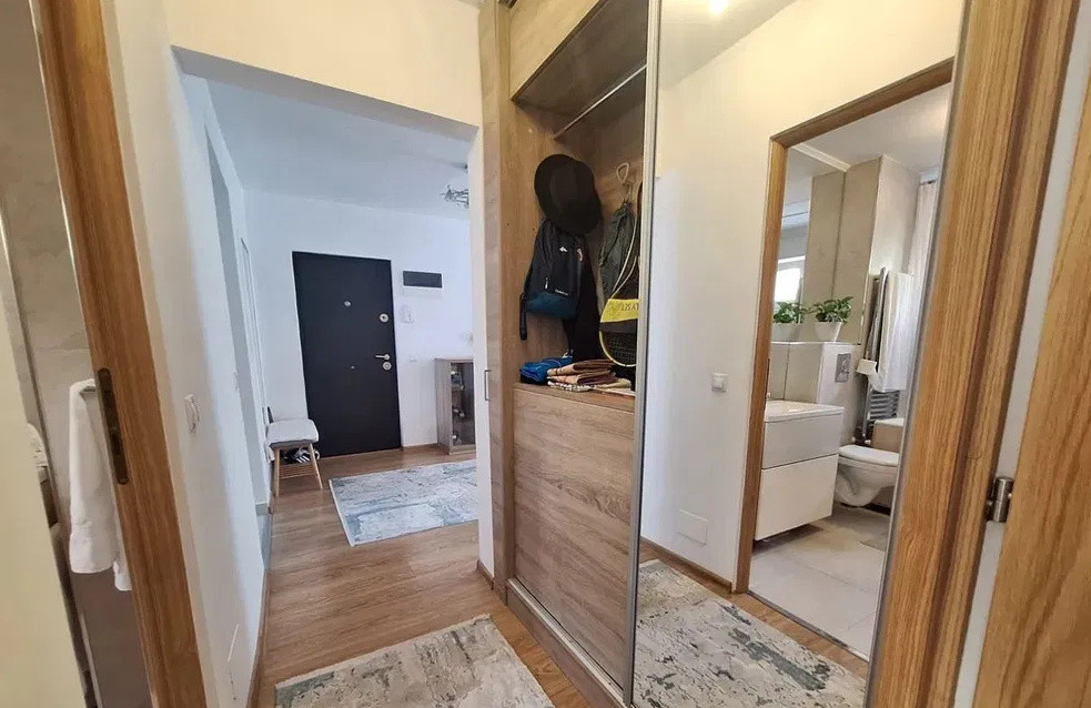 Apartament 3 camere complet renovat, mobilat și utilat, Str. Mehedinți