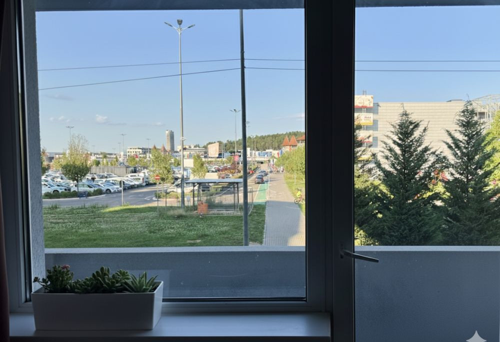 Apartament 3 camere in curte la Vivo 70mp cu loc de parcare