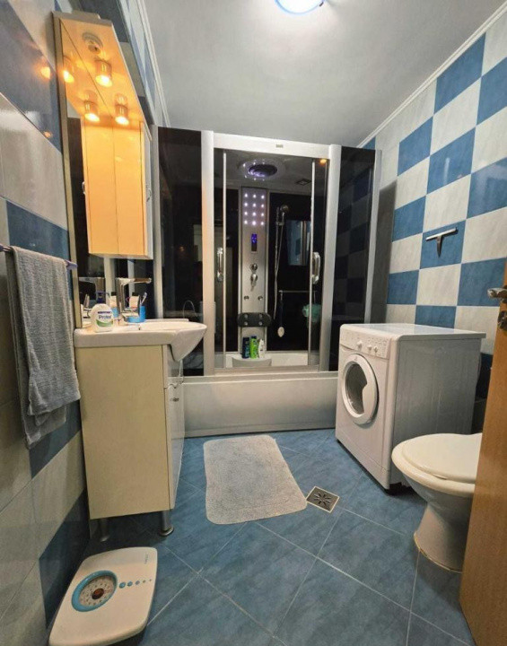 Apartament decomandat cu parcare inclusă – Florești