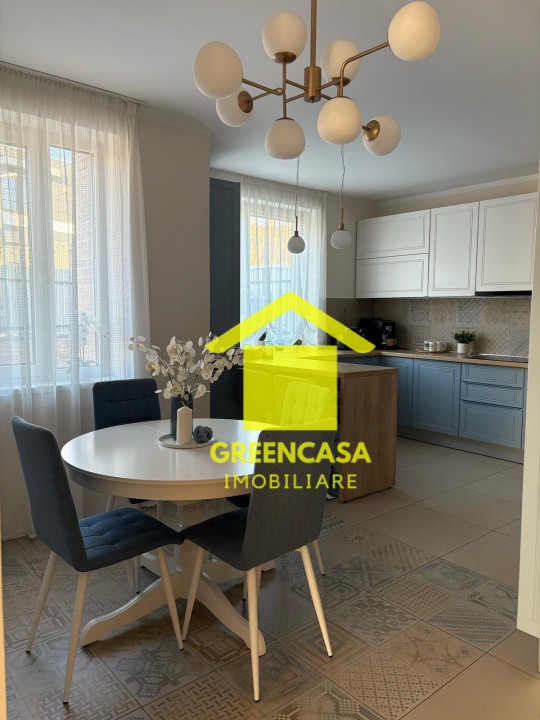 Duplex 4 camere , Voronet, Priveliste frumoasa.