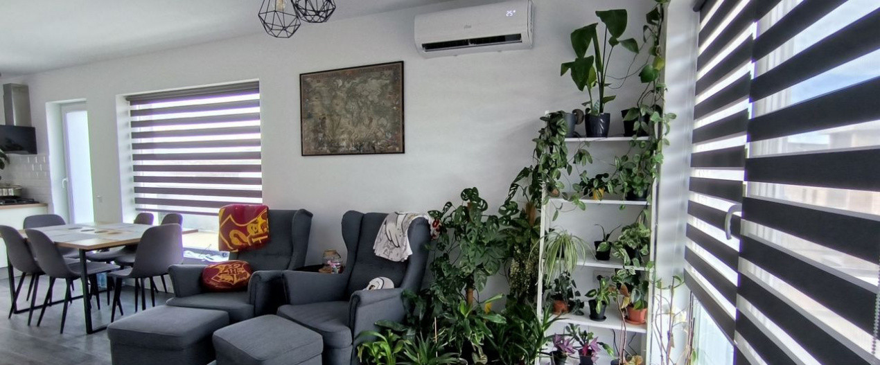 Apartament/Penthouse 3 camere , Cetatii=F,singur pe tot nivelul Cetatii=Floresti