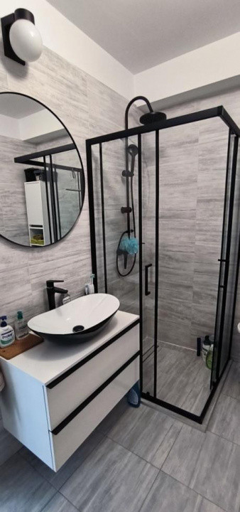 Apartament/Penthouse 3 camere , Cetatii=F,singur pe tot nivelul Cetatii=Floresti