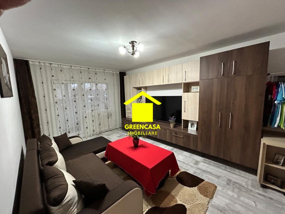 Apartament de 4 camere decomandate 77 mp, zona  Marasti