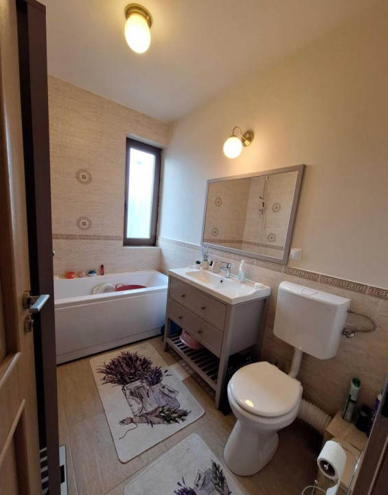 Apartament cu 3 camere+parcare,  Foresti zona Terra