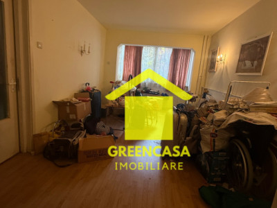 Apartament 3 camere de Renovat , 55MP, Grigorescu zona Fantanele .