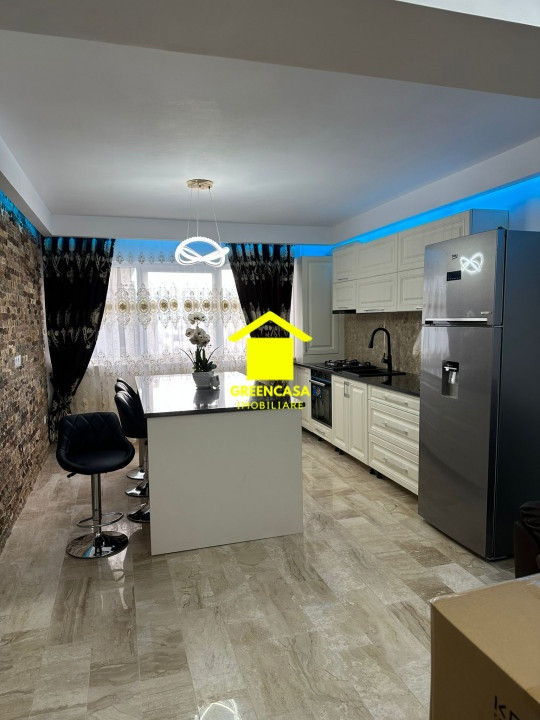 Apartamente de 3 camere, 55mp, balcon, zona Petrom, Baciu