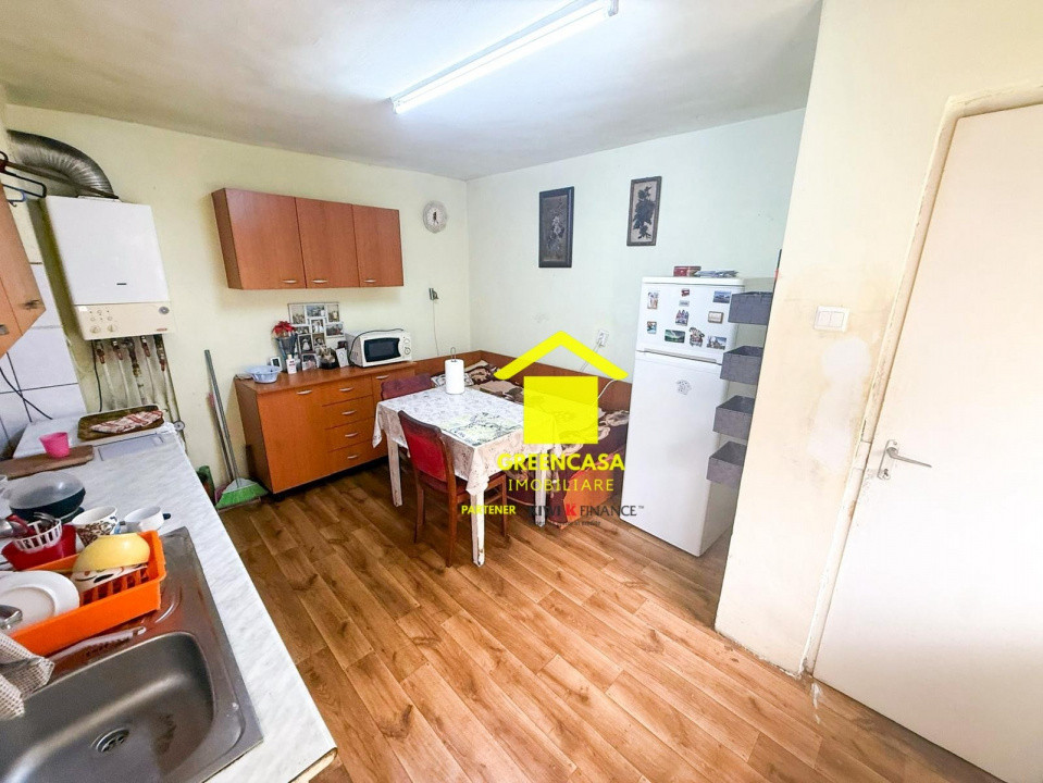 Casa 46,16 mp, pivnita 12mp, curte 70mp, zona centrala, Motilor, Cluj