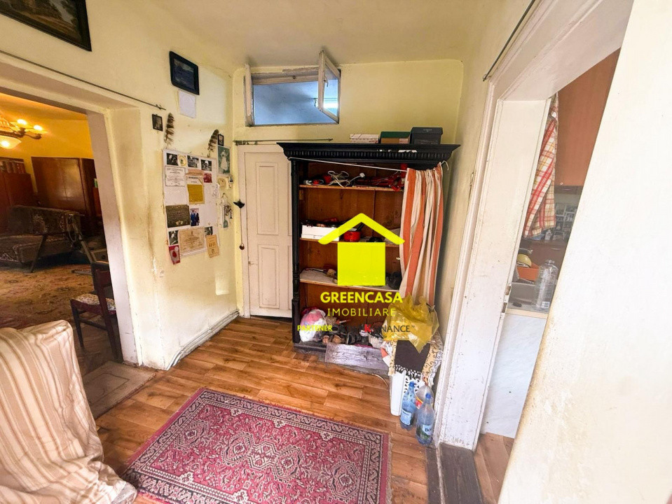 Casa 46,16 mp, pivnita 12mp, curte 70mp, zona centrala, Motilor, Cluj