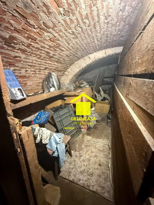 Casa 46,16 mp, pivnita 12mp, curte 70mp, zona centrala, Motilor, Cluj