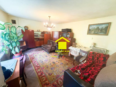 Casa 46,16 mp, pivnita 12mp, curte 70mp, zona centrala, Motilor, Cluj