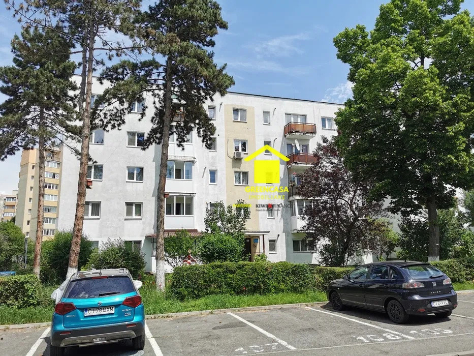 Apartament cu 4 camere  , 2700 euro mp in Manastur . SUPER PRET !