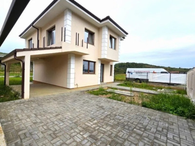 Casa Luna de Sus, 110mp utili,  400 mp teren