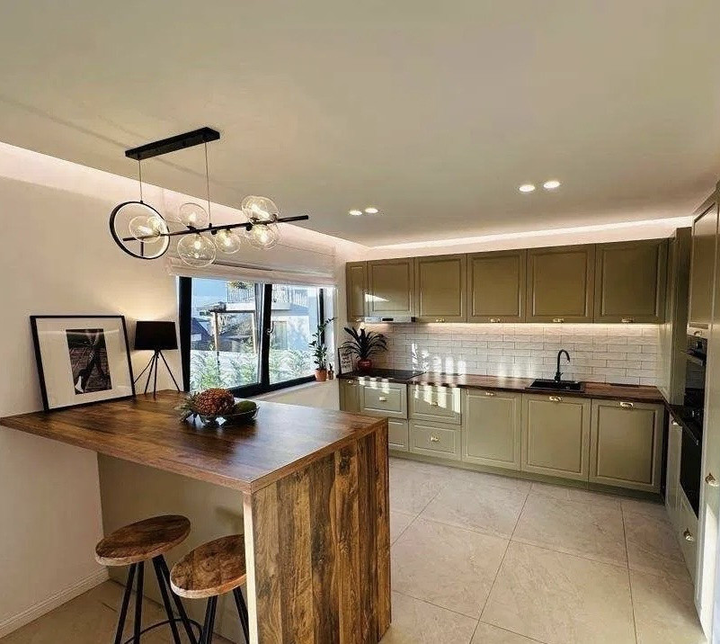 Casă individuală modernă în Dezmir – confort, eficiență și liniște 