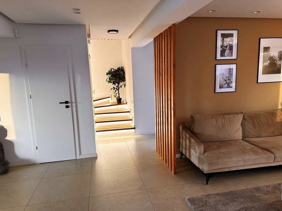 Casă individuală modernă în Dezmir – confort, eficiență și liniște 