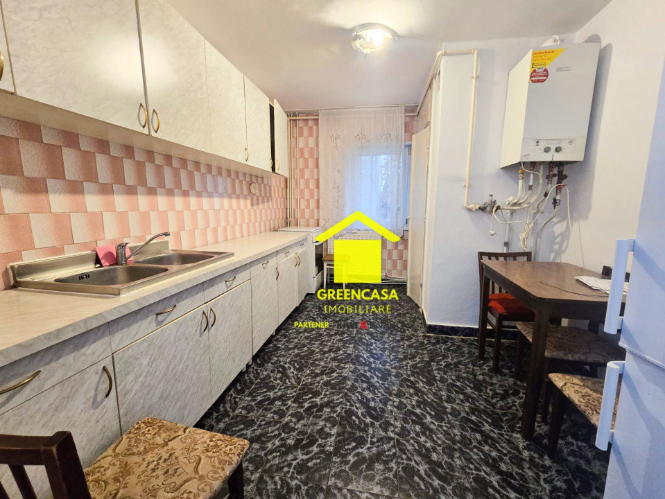 Apartament 4 camere , suprafata 73,6mp , strada Campului perfect pentru familie!