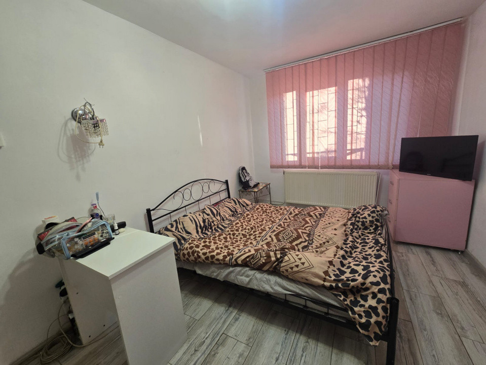 Apartament 3 camere , suprafata 65 mp , zona Gheorgheni 