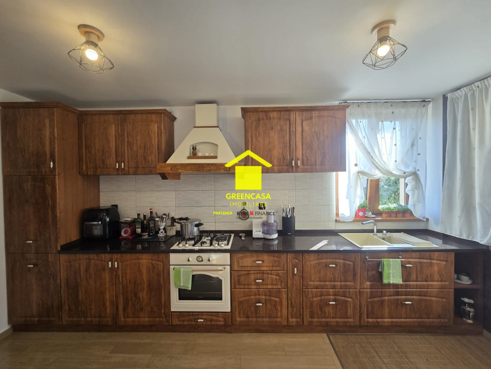 Casa individuala, 234mp utili, 500mp teren liber, zona Borhanci