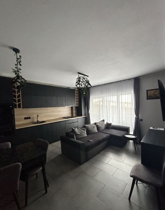 Apartament de vanzare Floresti strada Teilor ideal investitie