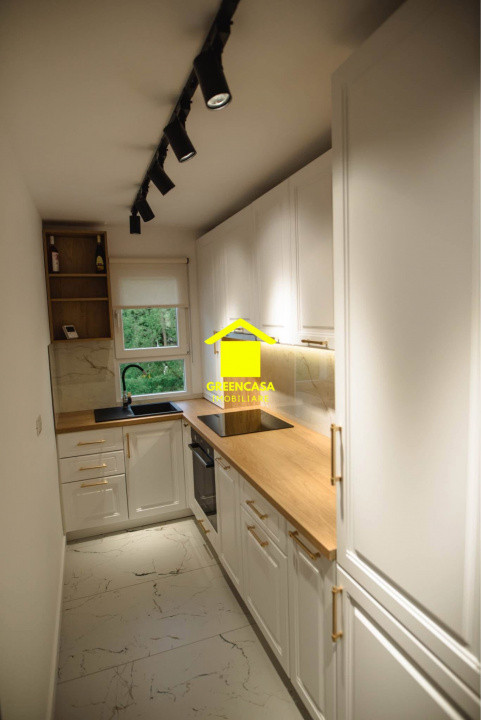 Apartament 4 camere, decomandate, zona Mehedinti, Manastur