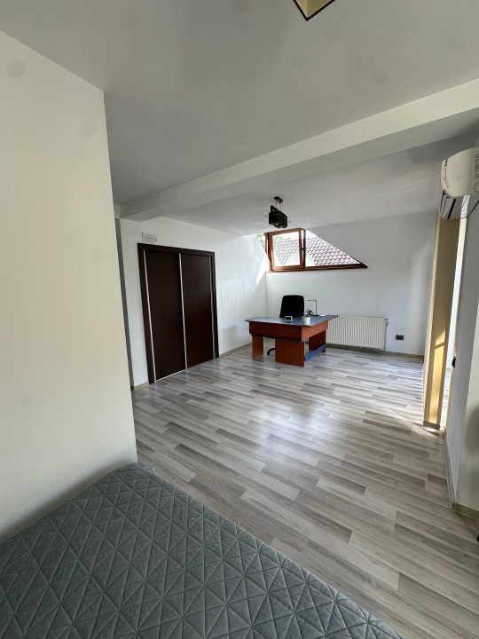 Casă individuală modernă, 200 mp utili, teren 655 mp, Tauto, Floresti