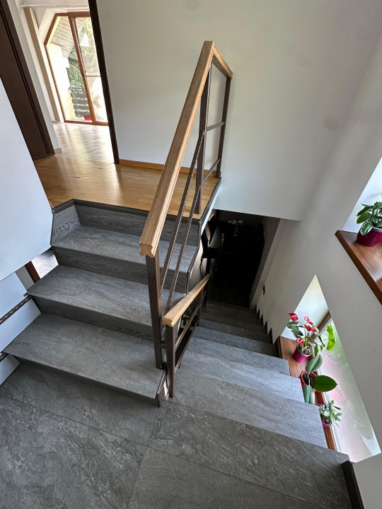 Casă individuală modernă, 200 mp utili, teren 655 mp, Tauto, Floresti