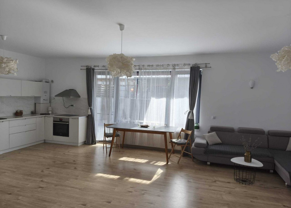 Casă modernă RENOVATA  Florești zona VIVO
