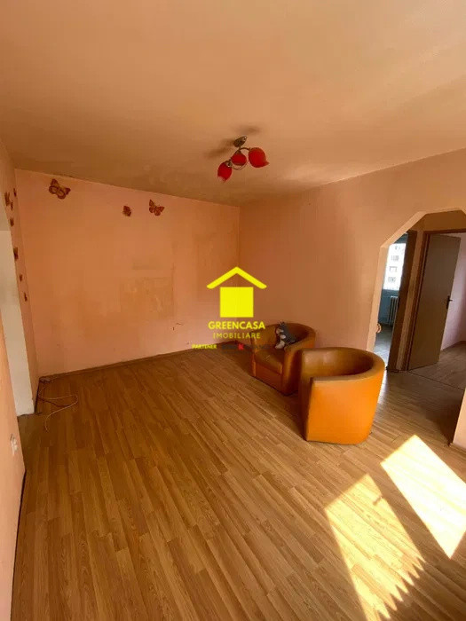 Apartament renovabil, 3 camere, 43mp, zona Manastur, Ciucas
