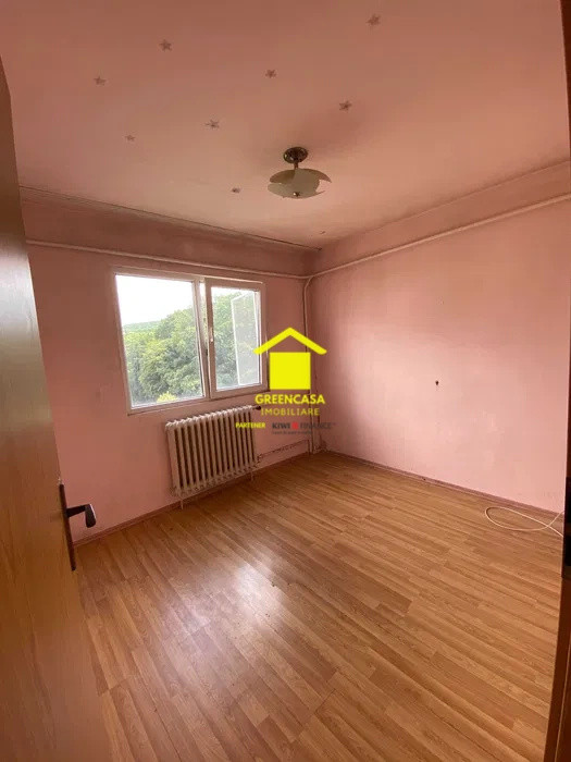 Apartament renovabil, 3 camere, 43mp, zona Manastur, Ciucas