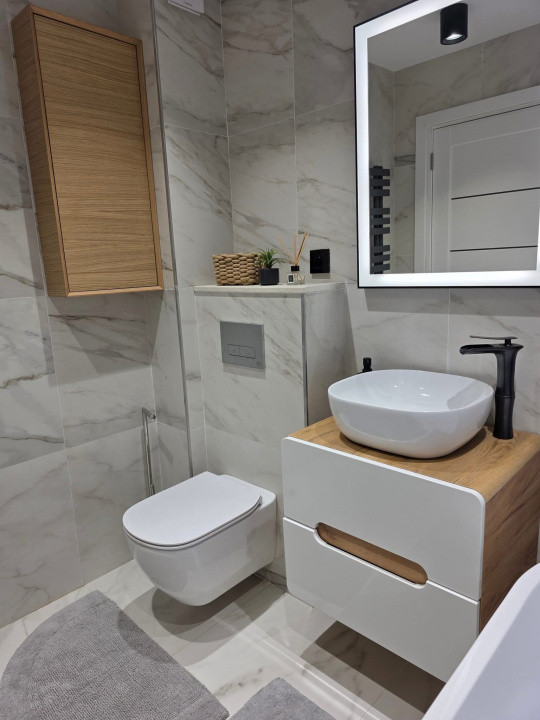 Apartament 3 camere zona Aqua Park Floresti 