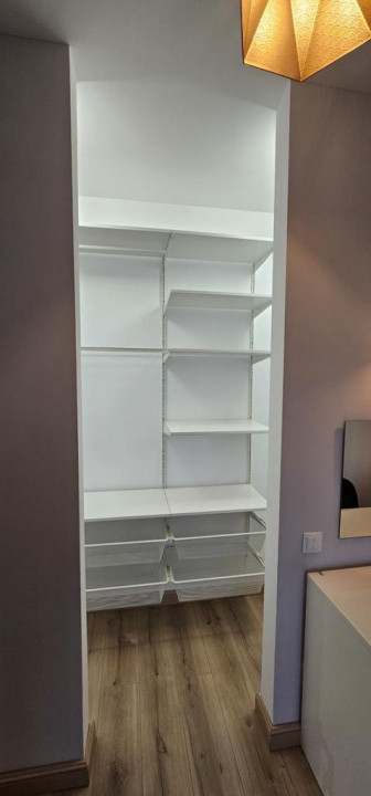 Apartament 2 camere,ultrafinisat,mobilat,utilat la cheie,terasa 12 mp.