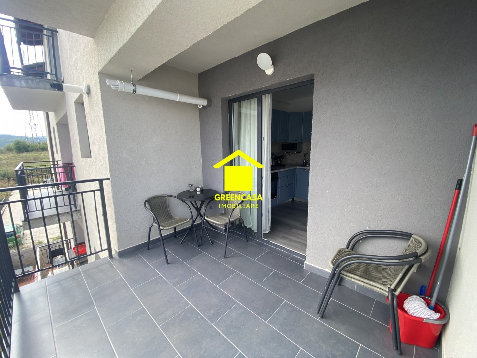 Apartament modern 3 camere, 54 mp, balcon, parcare, zona Vivo