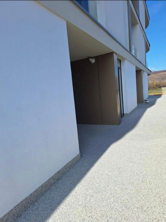 Apartament 2 camere bloc NOU zona BMW