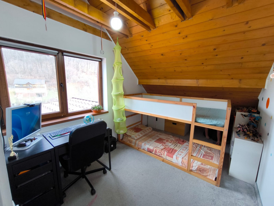 Vand casa 120mp cu teren 1200 mp in Salicea