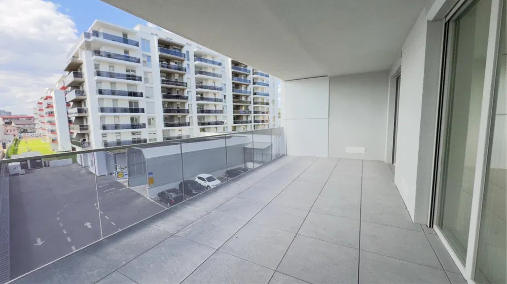 OCAZIE – Apartament 3 camere, 77 mp + terasă 20 mp, etaj 2, CF, Elite City 