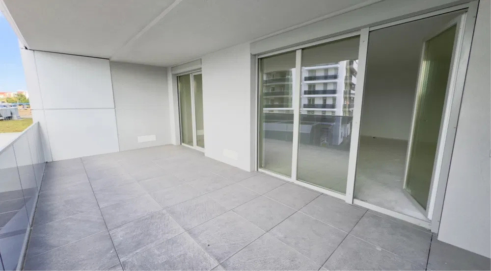 OCAZIE – Apartament 3 camere, 77 mp + terasă 20 mp, etaj 2, CF, Elite City 