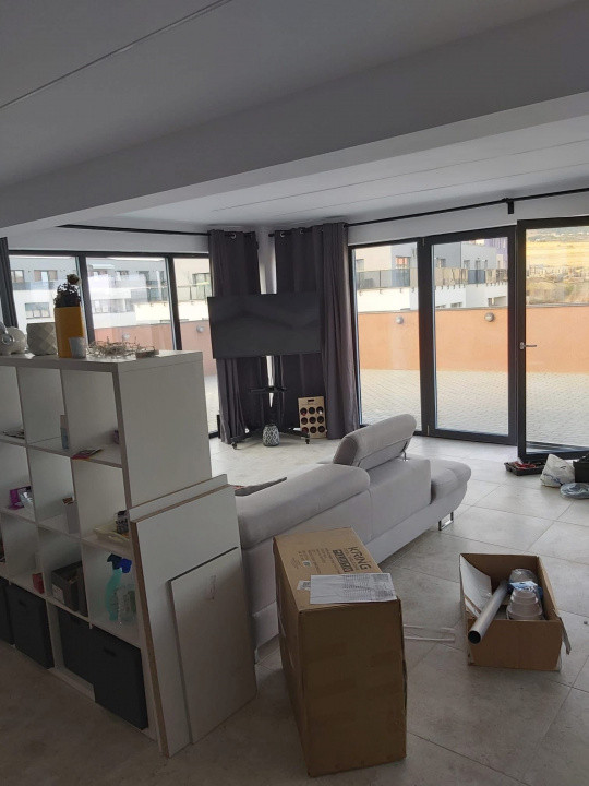 OPORTUNITATE unică Penthouse exclusivist 200 m² + terase panoramice 400 m² BACIU