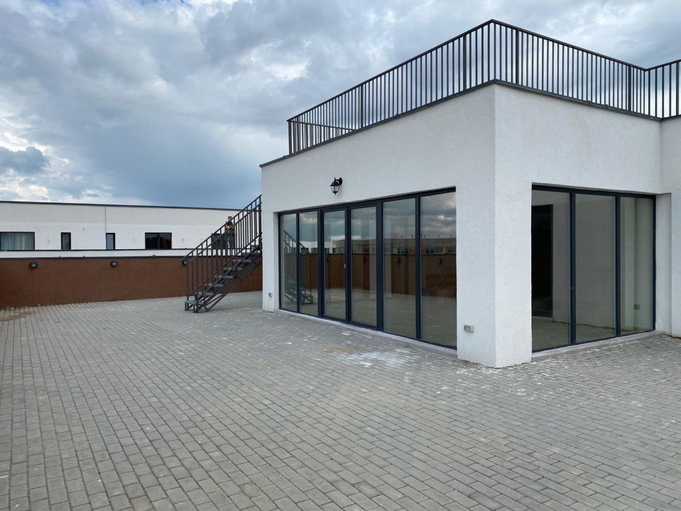 OPORTUNITATE unică Penthouse exclusivist 200 m² + terase panoramice 400 m² BACIU