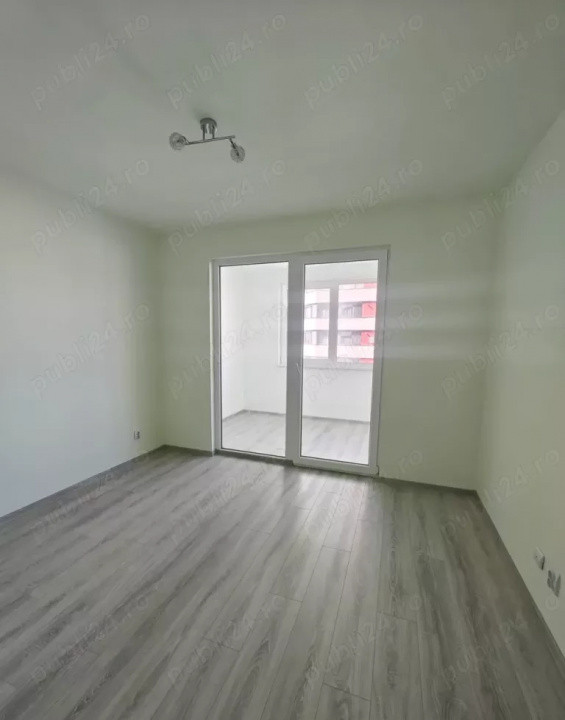 Apartament 3 camere zona, BMW Florești Floresti