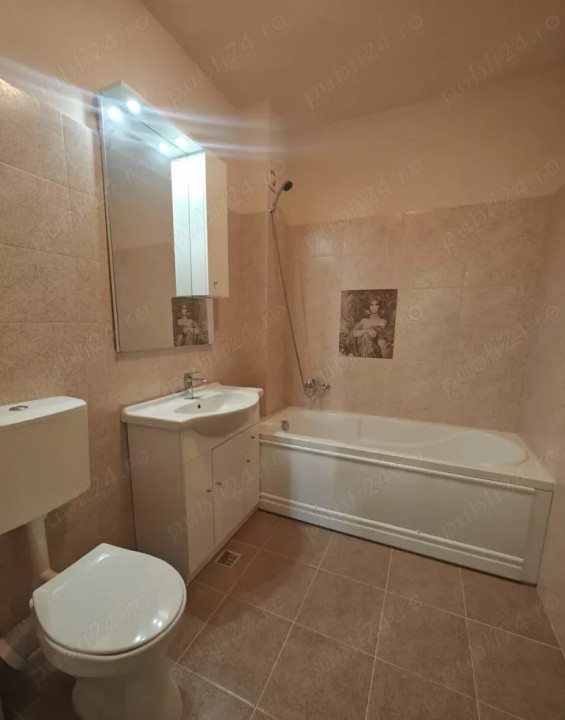 Apartament 3 camere zona, BMW Florești Floresti