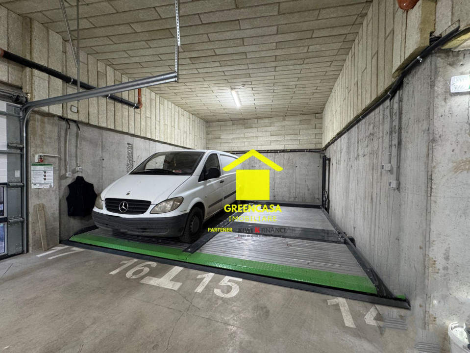 Spatiu comercial , suprafata de 90mp plus terasa 34mp . Zona  Cipariu.