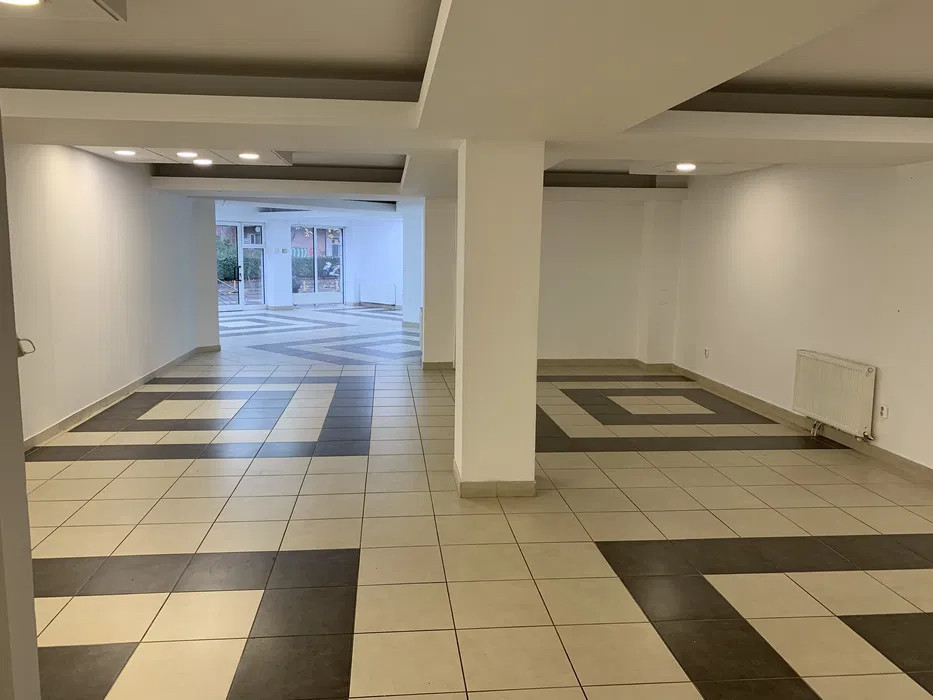 Spatiu comercial open-space de 166mp! finisat, zona Semicentrala
