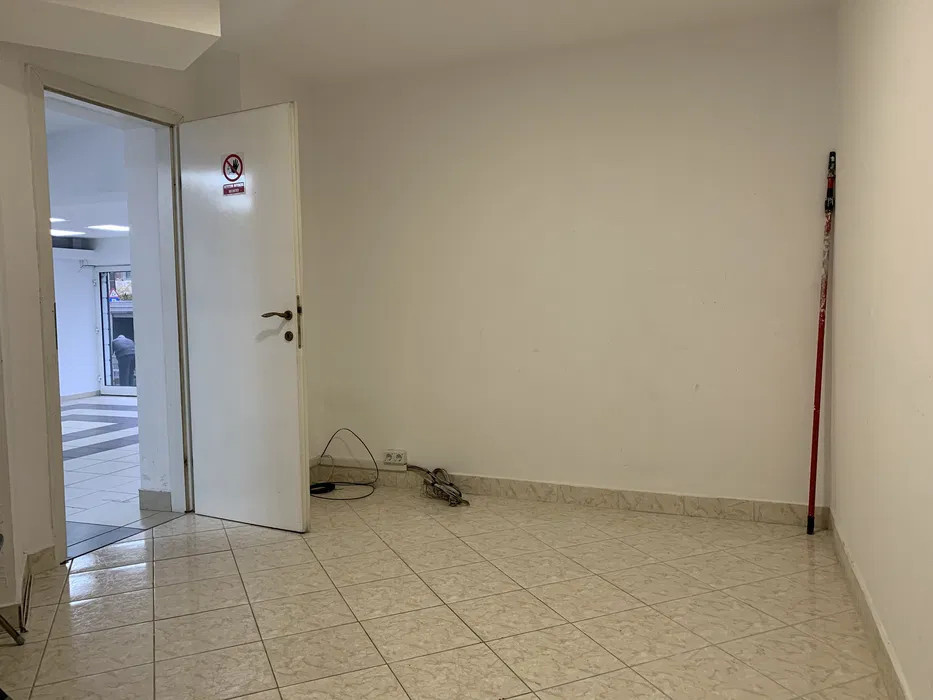Spatiu comercial open-space de 166mp! finisat, zona Semicentrala