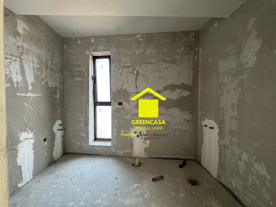 Aparatment semifinisat , suprafata de 68mp  , zona: Calea turzii 