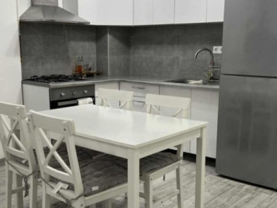 OCAZIE Apartament 2 camer=, 45mp utili + balcon 13 mp, parter la liziera pădurii