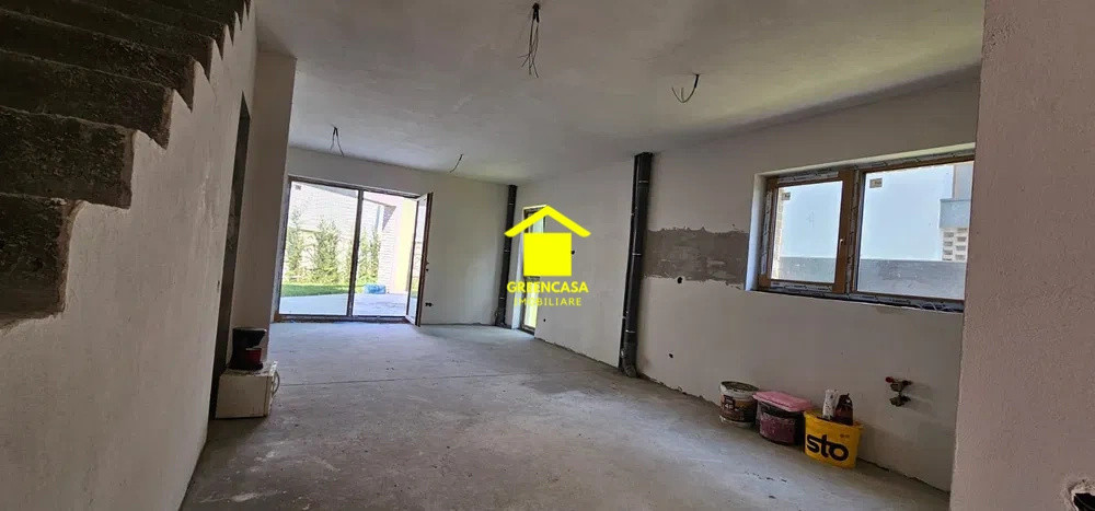 Duplex semifinisat 4 camere, 146mp, 232mp teren, zona Iulius Mall / Gheorgheni